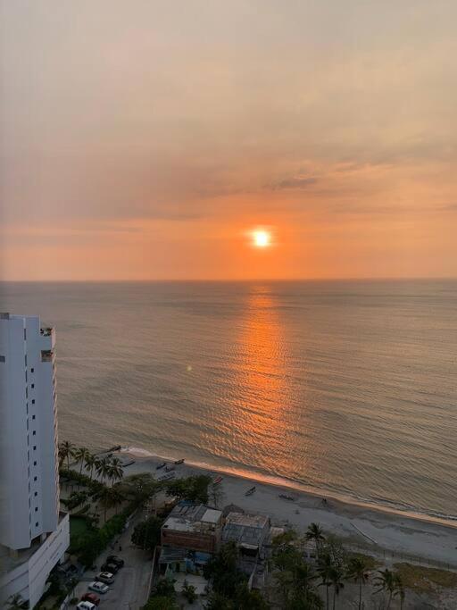 Espectacular De Lujo Con Vista Al Mar Y Salida Directa A La Playa *